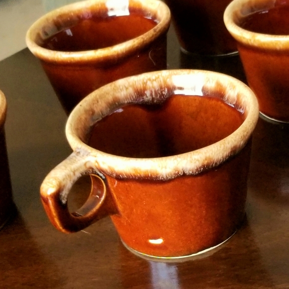 Vintage Hull Crestone brown drip mugs - Picture 4 of 4